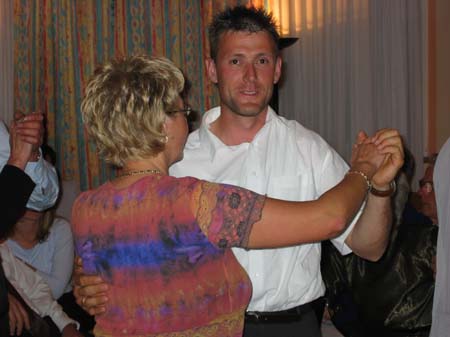 119-01-2003-05-03 23-30-54